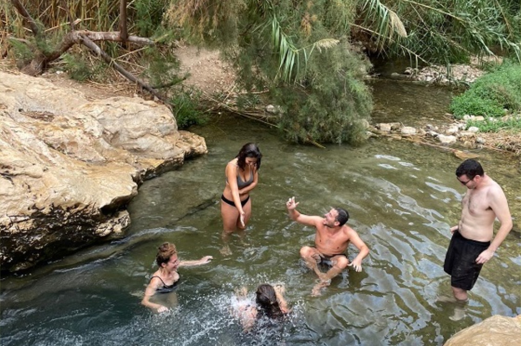 מעיינות כפר אדומים בנחל פרת עליון