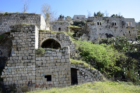ליפתא - הכפר הערבי הנטוש בכניסה לירושלים