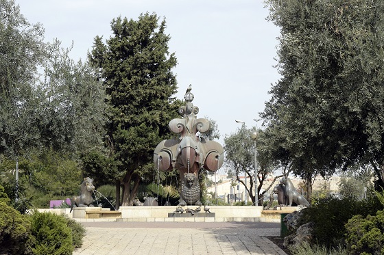 מזרקת האריות גן בלומפילד