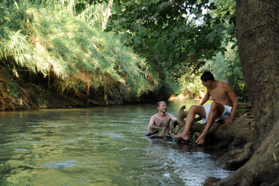 חוף הטרזן בנחל שניר
