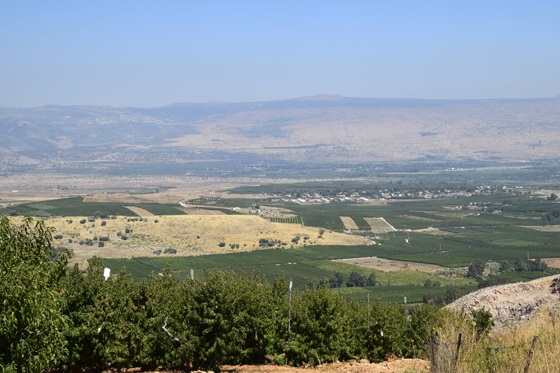 תצפית על עמק החולה