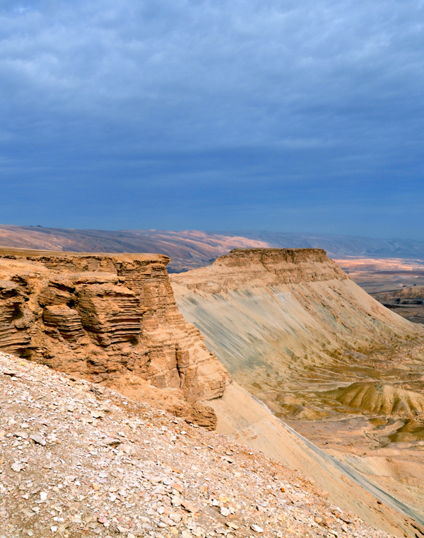 מסלולים וטיולים בדרום - תצפית במסלולים באזור הדרום