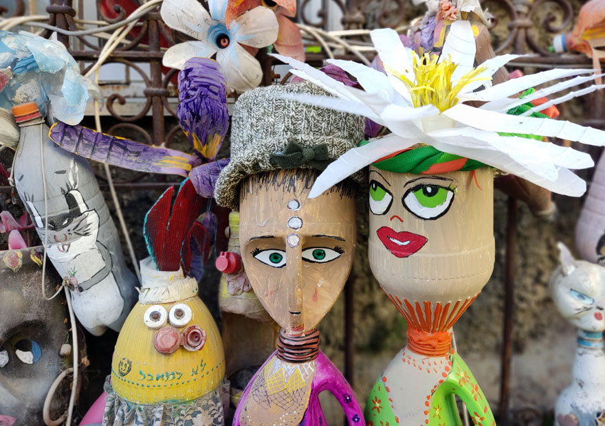 הפתעות בסיור סוכות בנחלאות