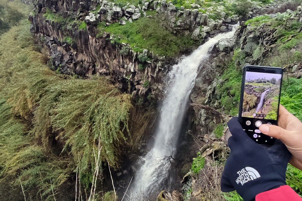 מפל אליעד בזרימת שיטפון