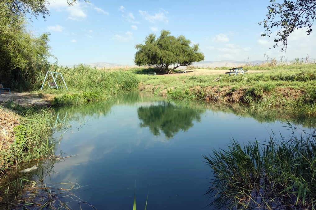 המעיין עין גל ב'ארץ המעיינות'